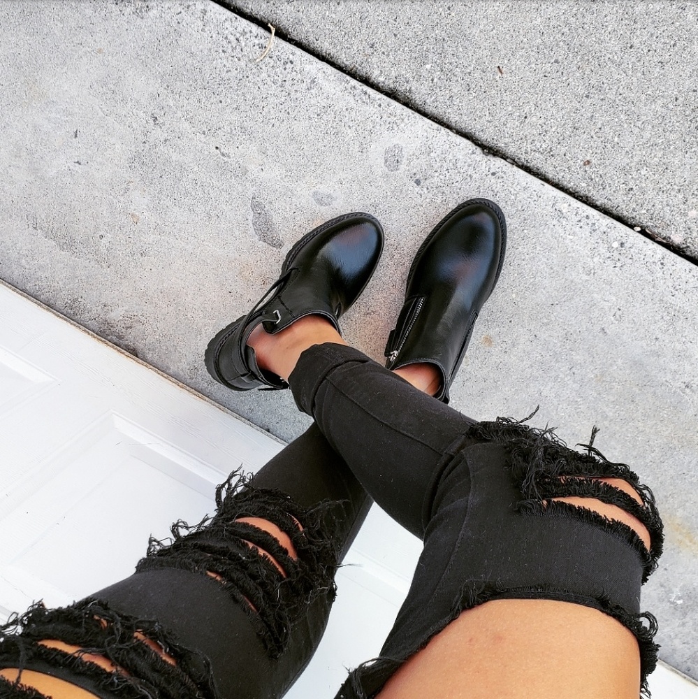 Price firm!The Fall essential black moto boot - Picture 2 of 4